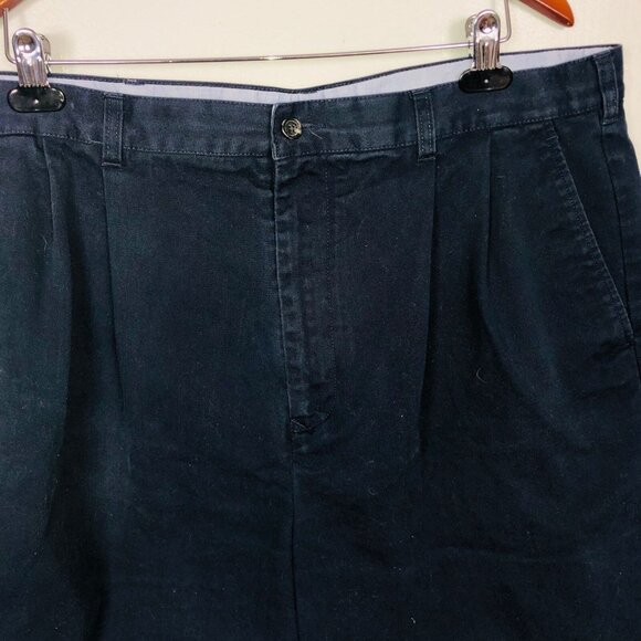 Vintage Tommy Hilfiger Golf Mens 38 Shorts Navy Blue Chino Pleated Front - Picture 3 of 8